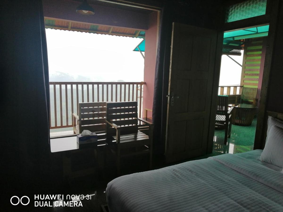Stone Hills Hotel Kannur Buitenkant foto
