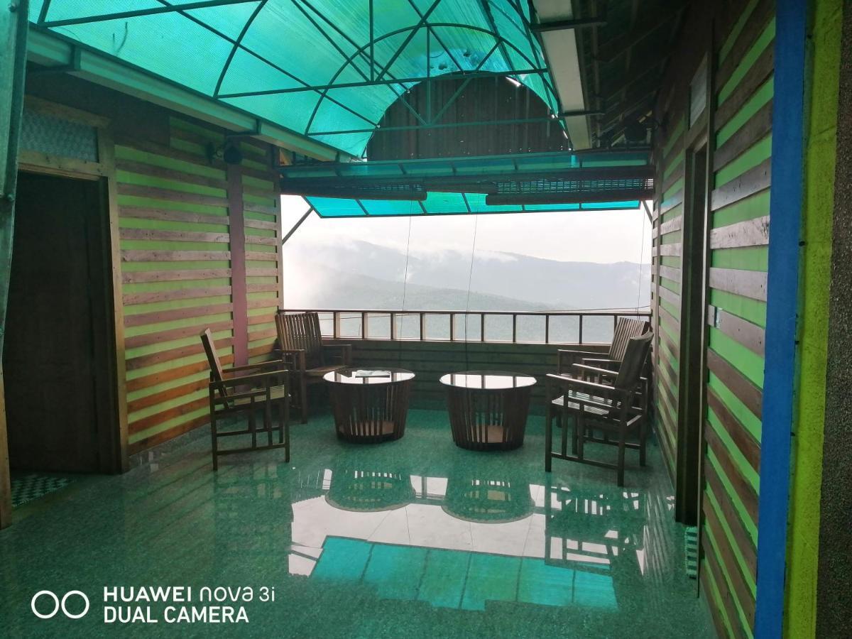Stone Hills Hotel Kannur Buitenkant foto