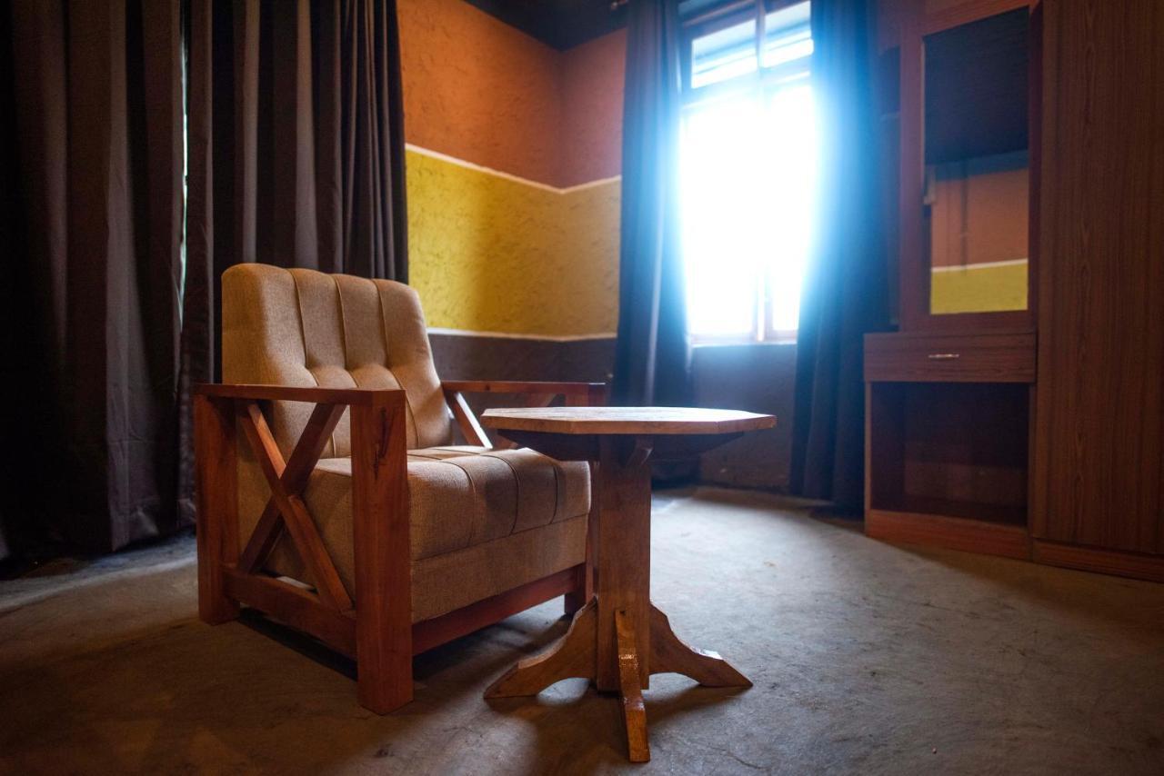 Stone Hills Hotel Kannur Buitenkant foto