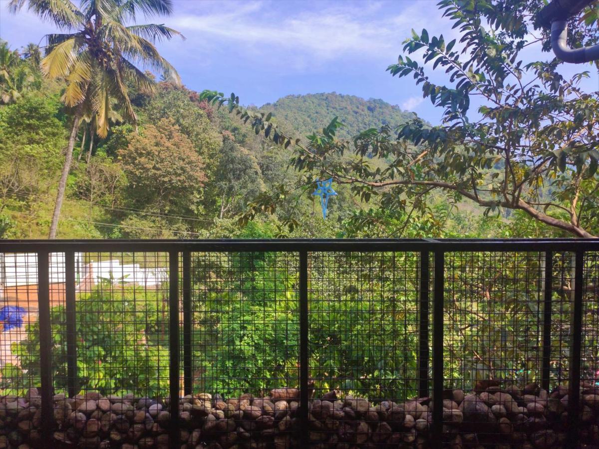 Stone Hills Hotel Kannur Buitenkant foto