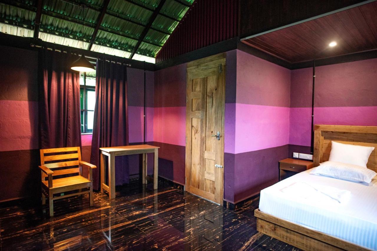 Stone Hills Hotel Kannur Buitenkant foto